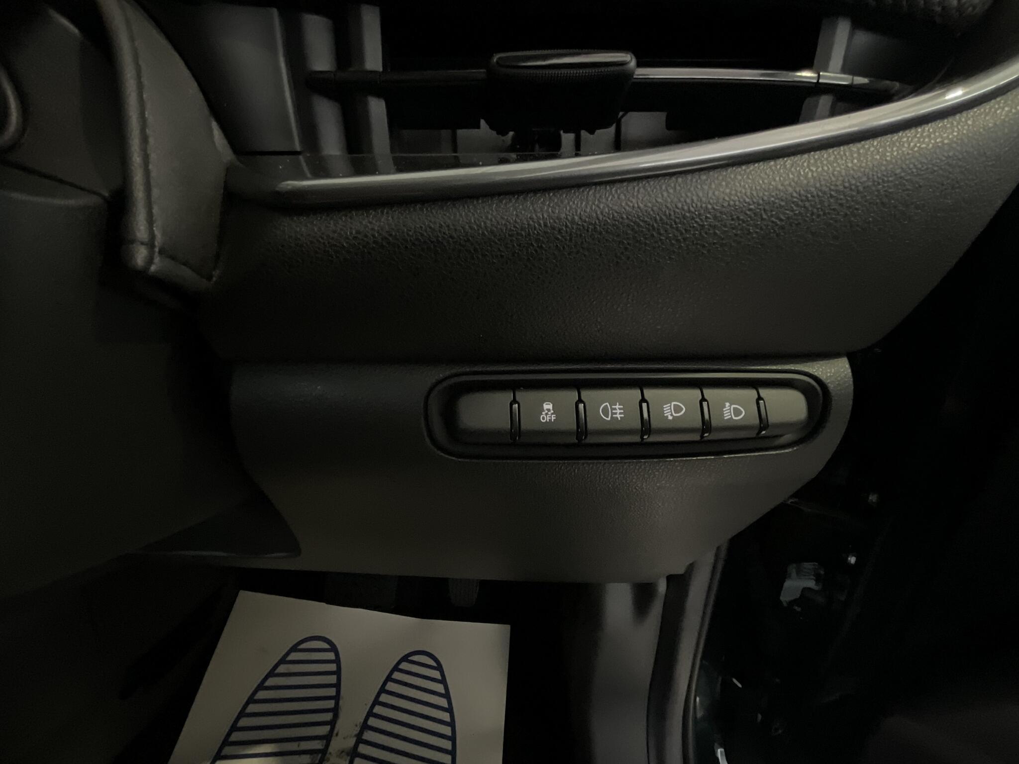 Fiat 500e - Image 17