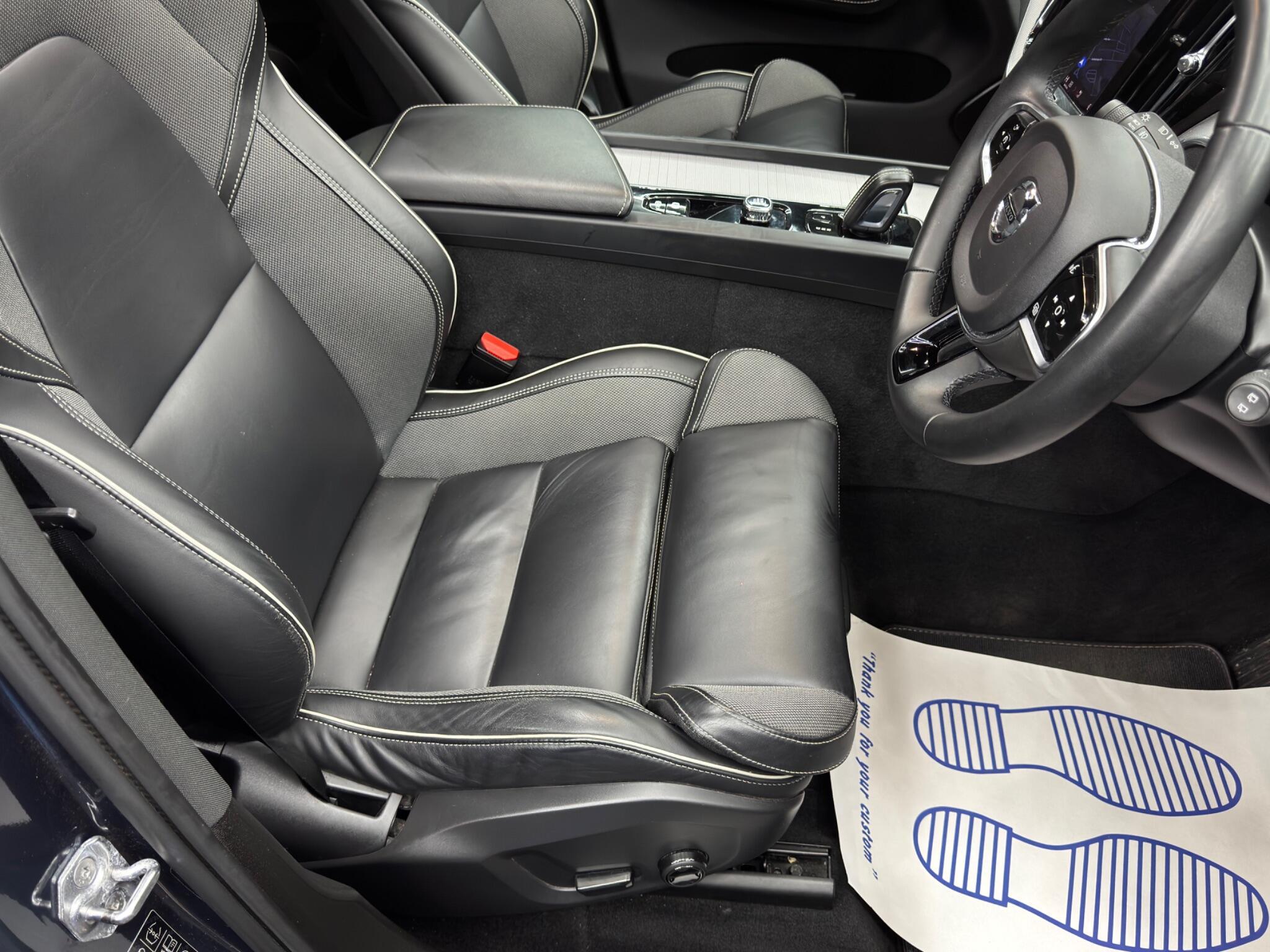 Volvo XC60 - Image 13