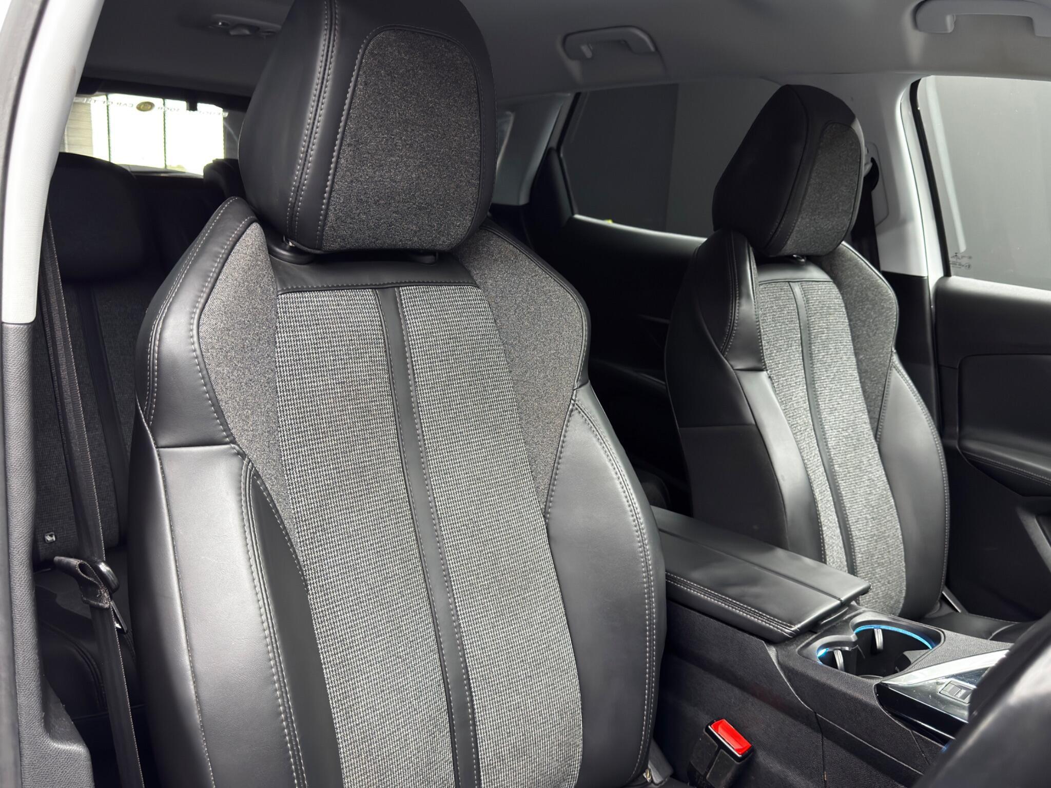 Peugeot 3008 - Image 12