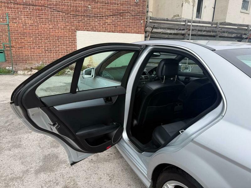 Mercedes C Class - Image 39