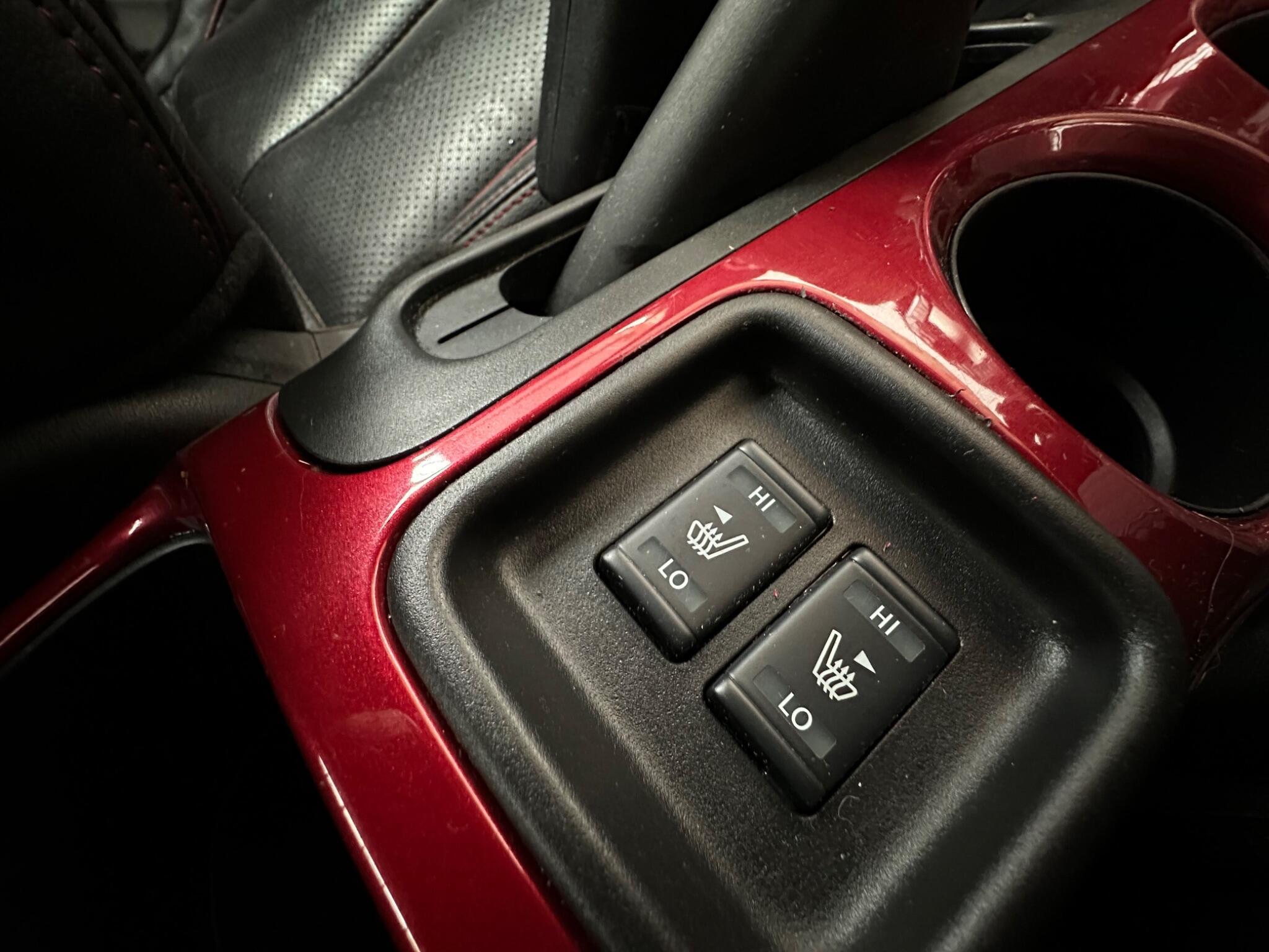 Nissan Juke - Image 11