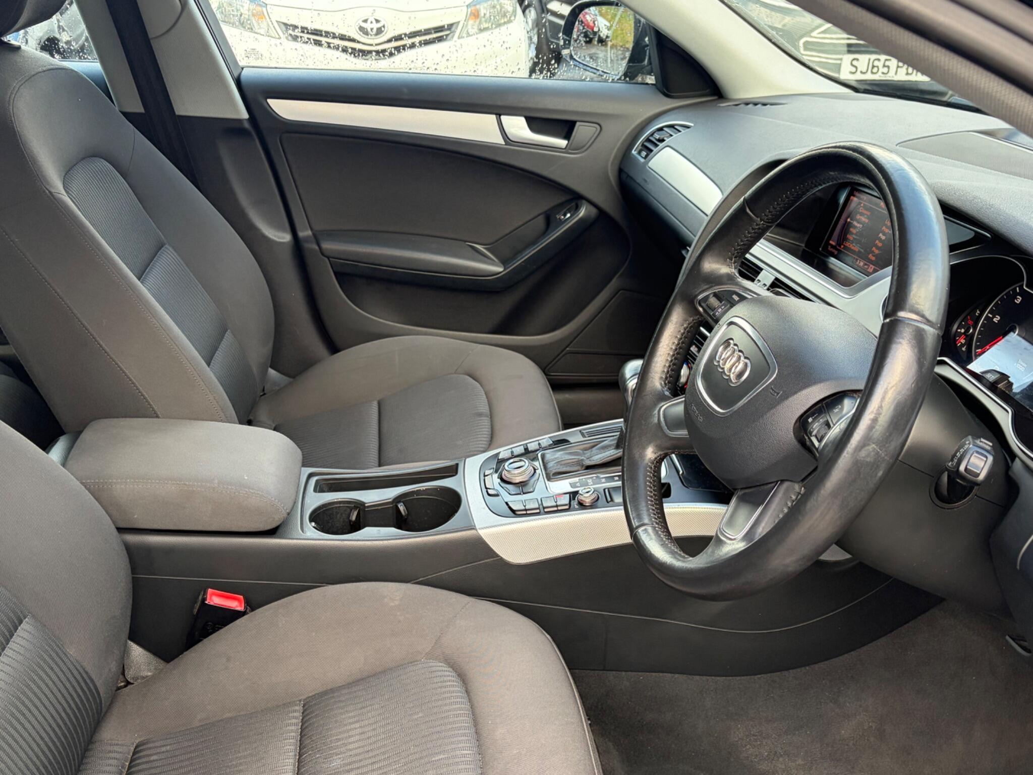 Audi A4 Avant - Image 17