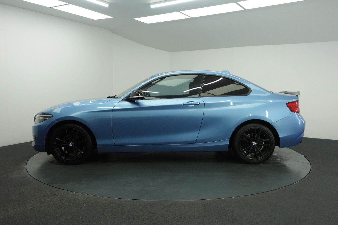 BMW 2 Series - Image 8