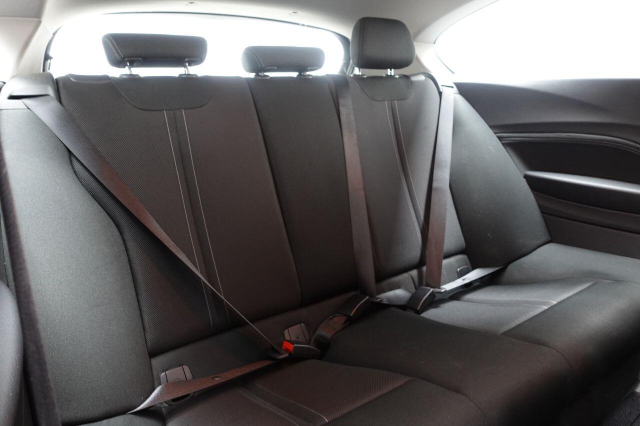 BMW 1 Series - Image 18