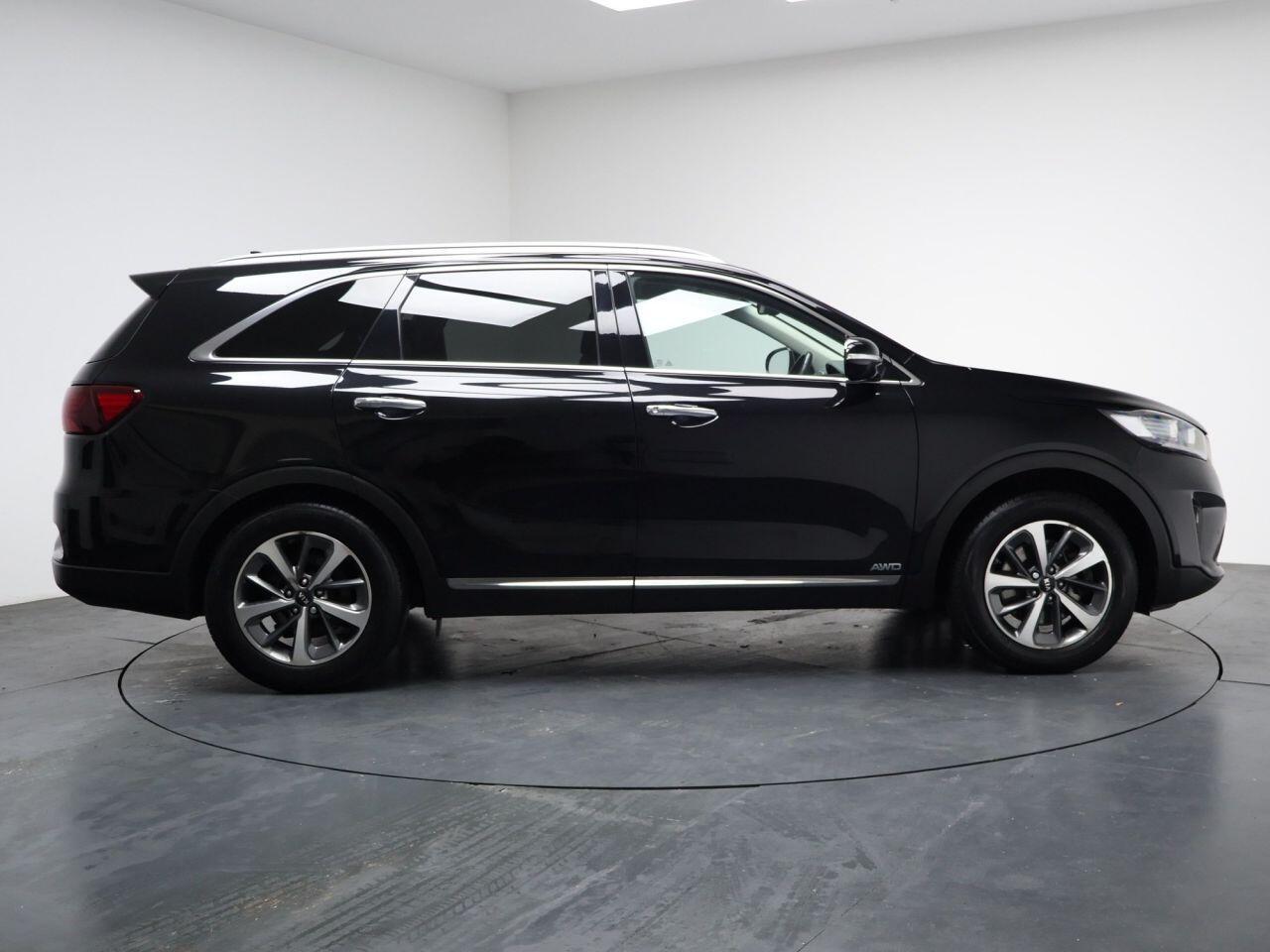 Kia Sorento - Image 8