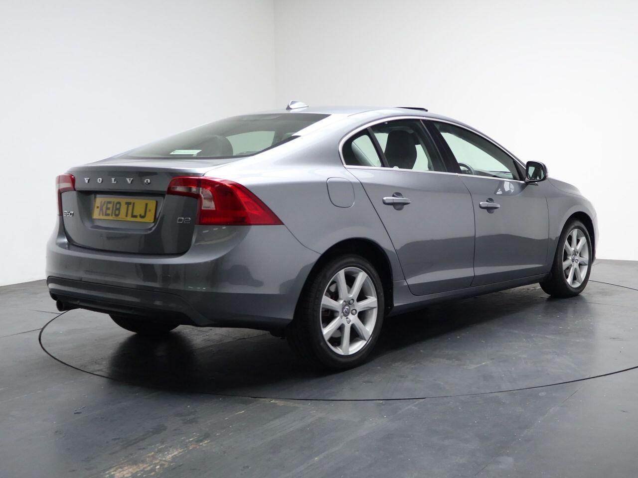 Volvo S60 - Image 12
