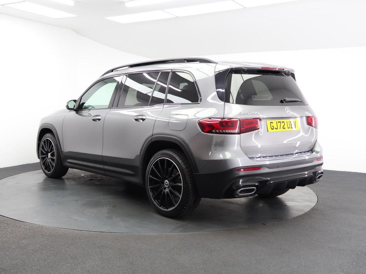 Mercedes-benz GLB - Image 9
