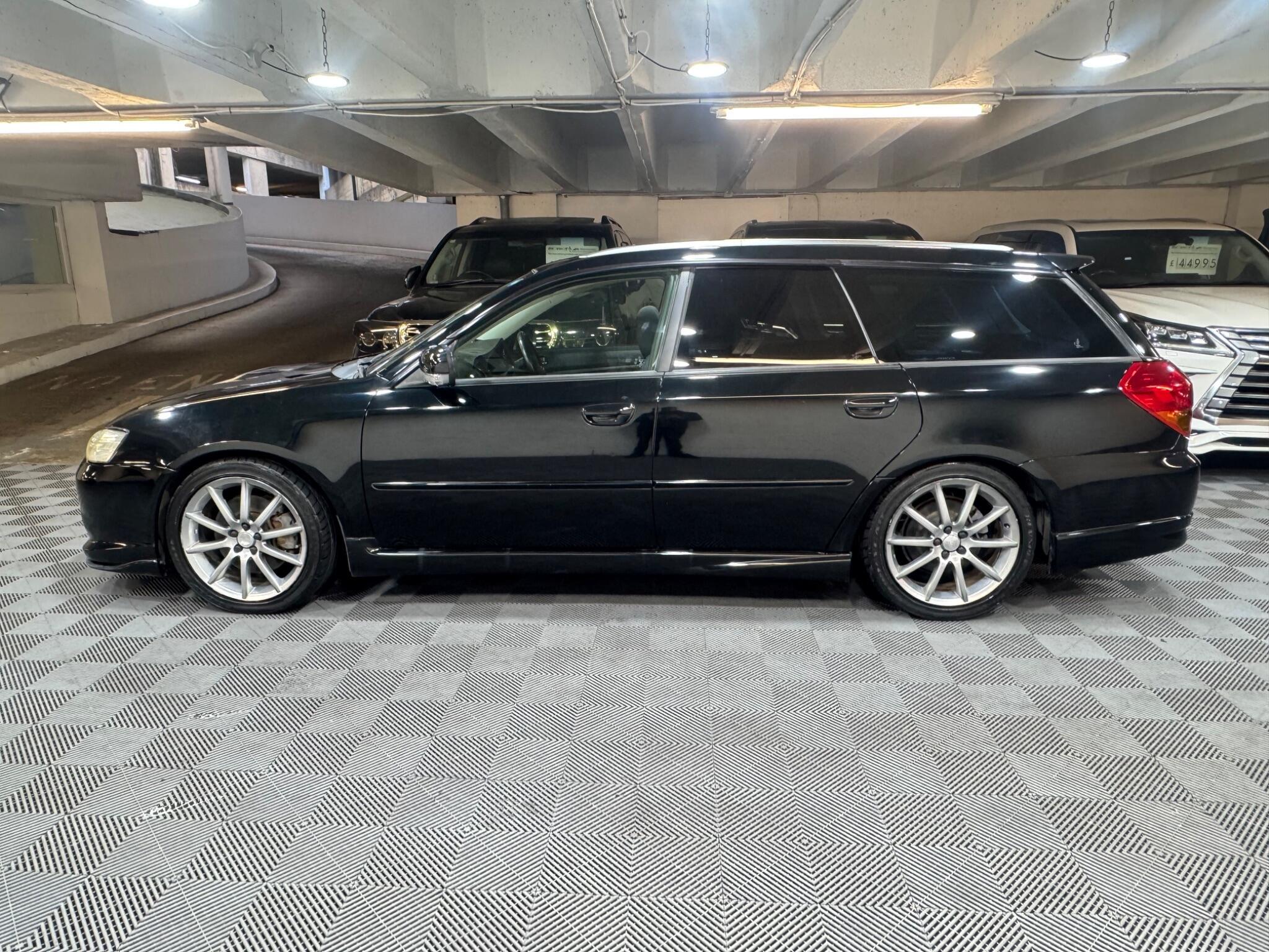 Subaru Legacy - Image 2