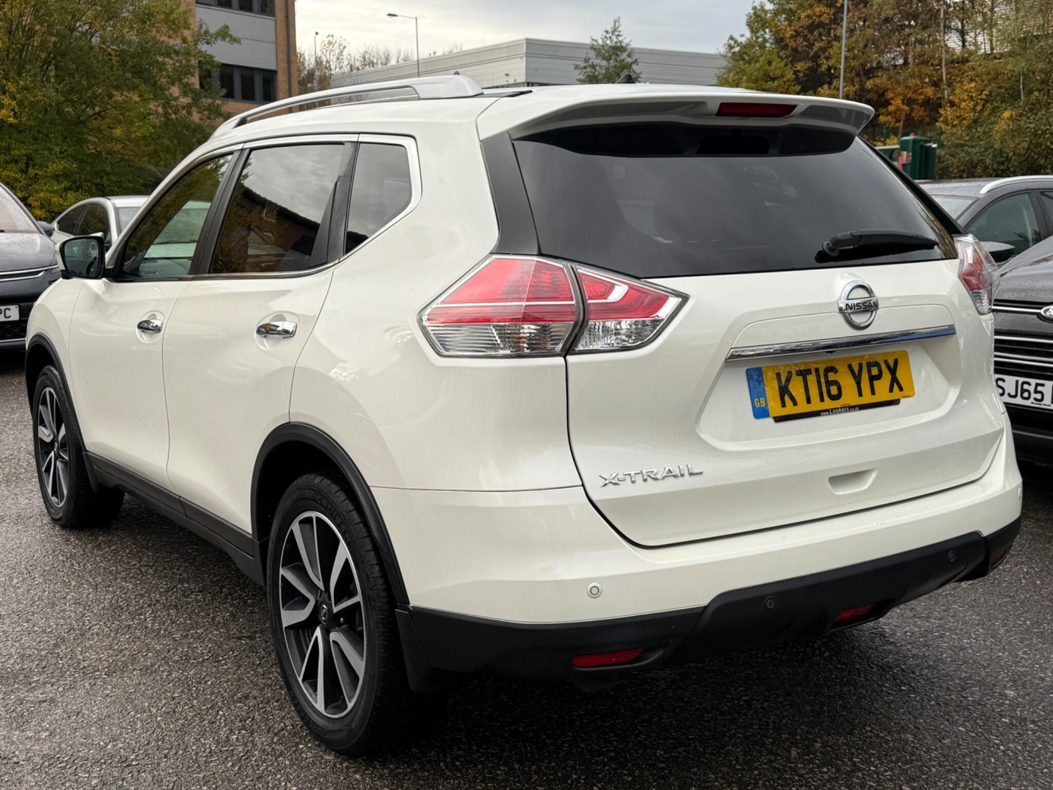 Nissan X-Trail - Image 10