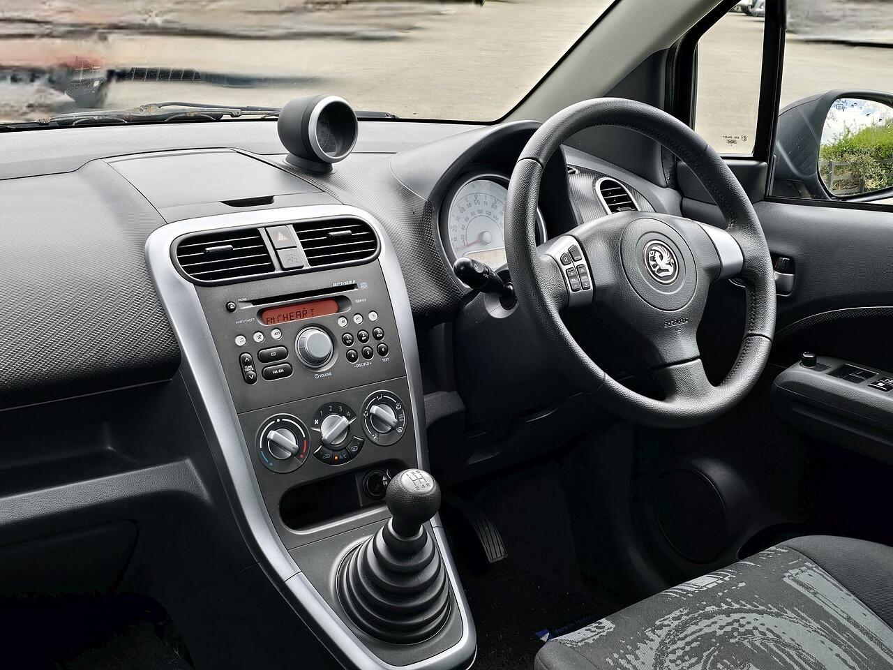 Vauxhall Agila - Image 2
