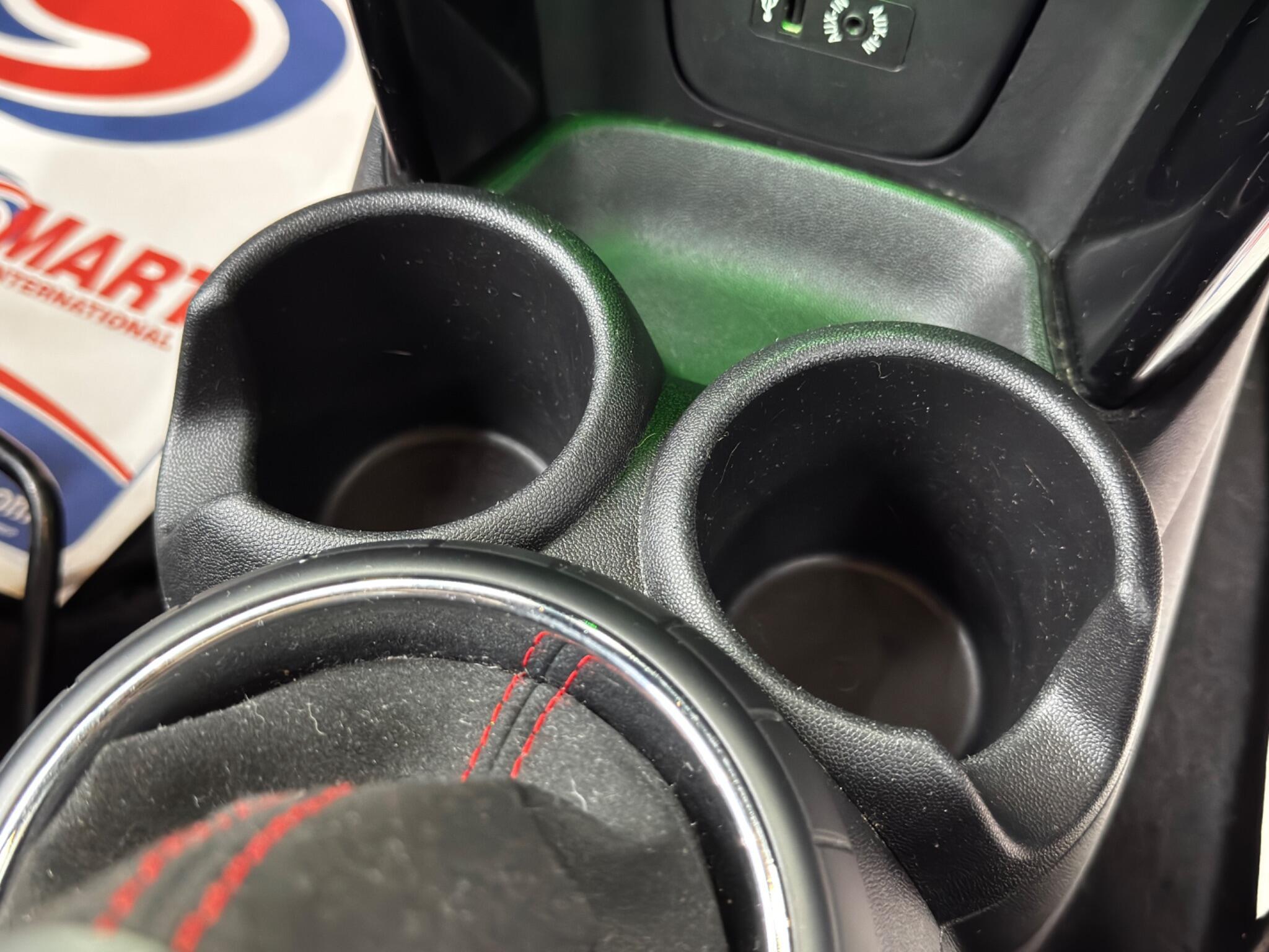 MINI Hatch - Image 24