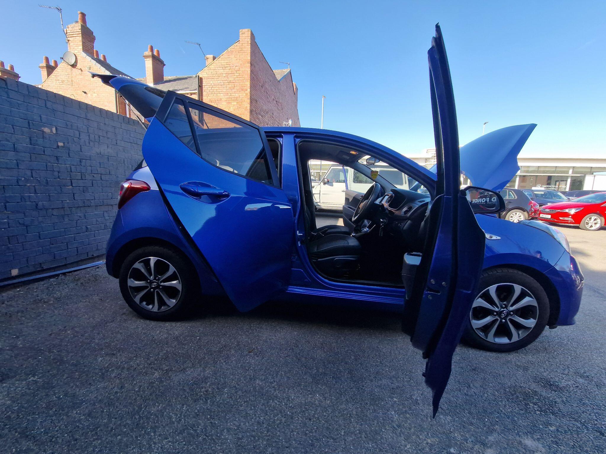 Hyundai i10 - Image 23