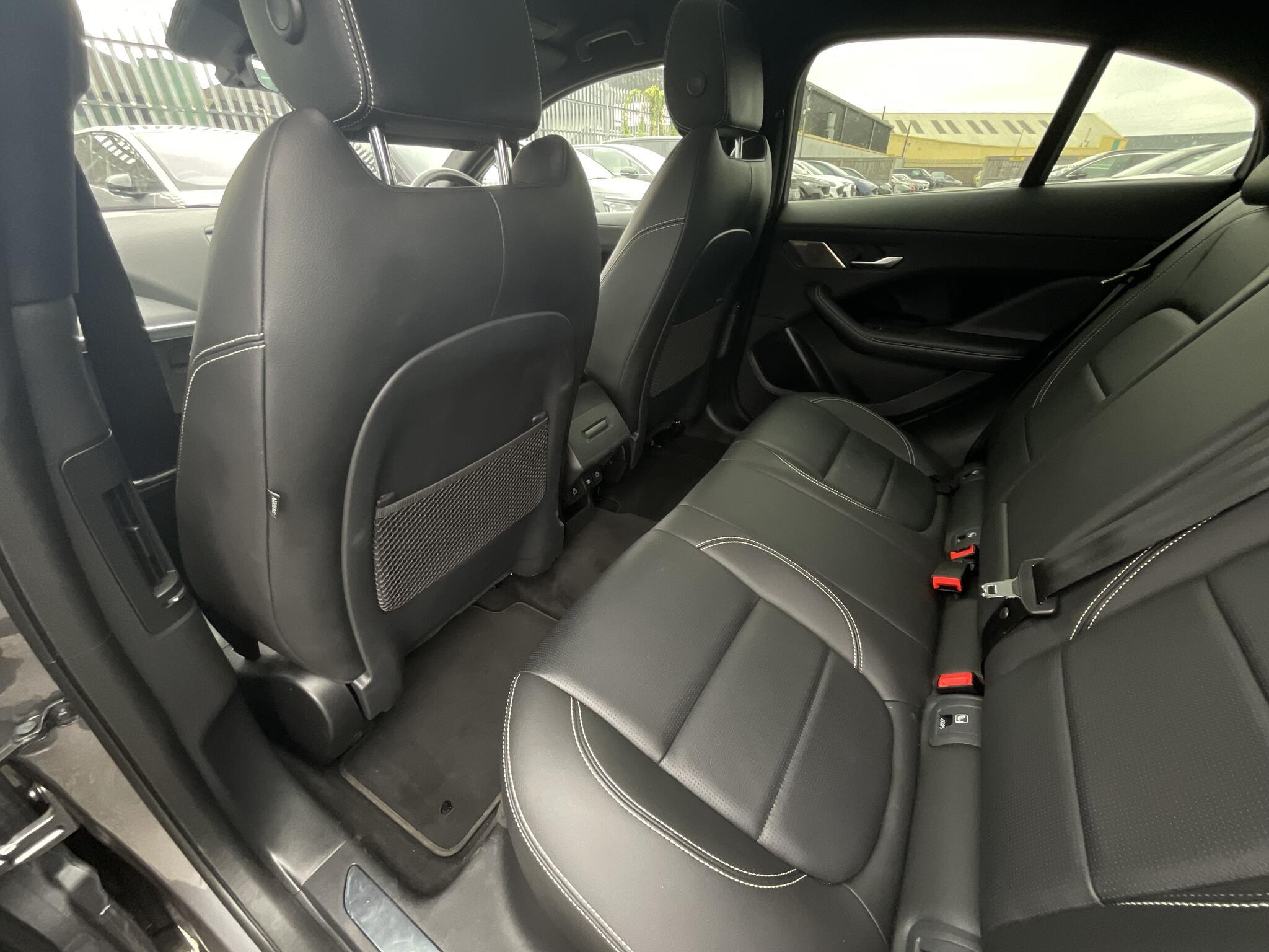 Jaguar I-Pace - Image 13