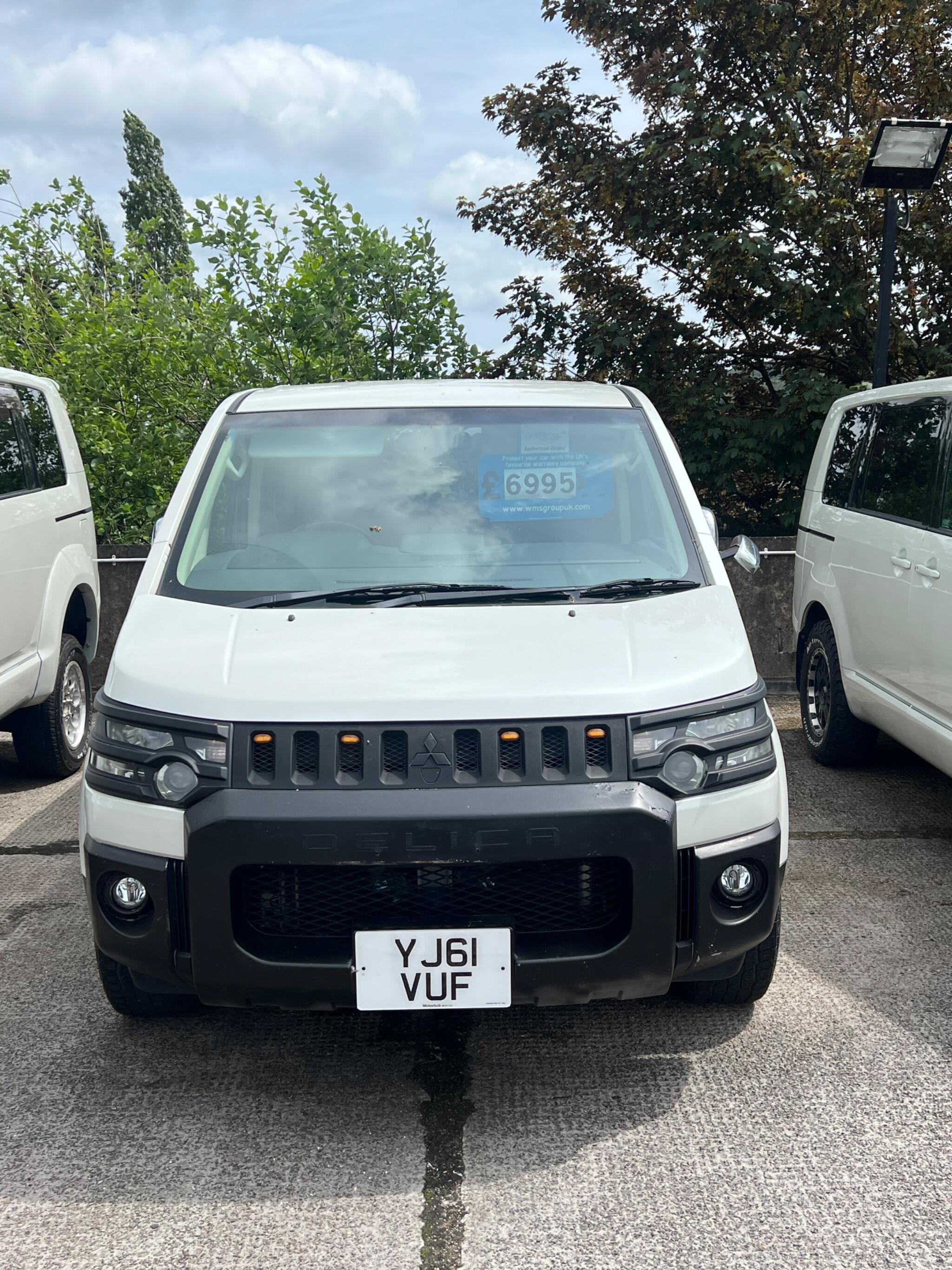 Mitsubishi Delica - Image 16