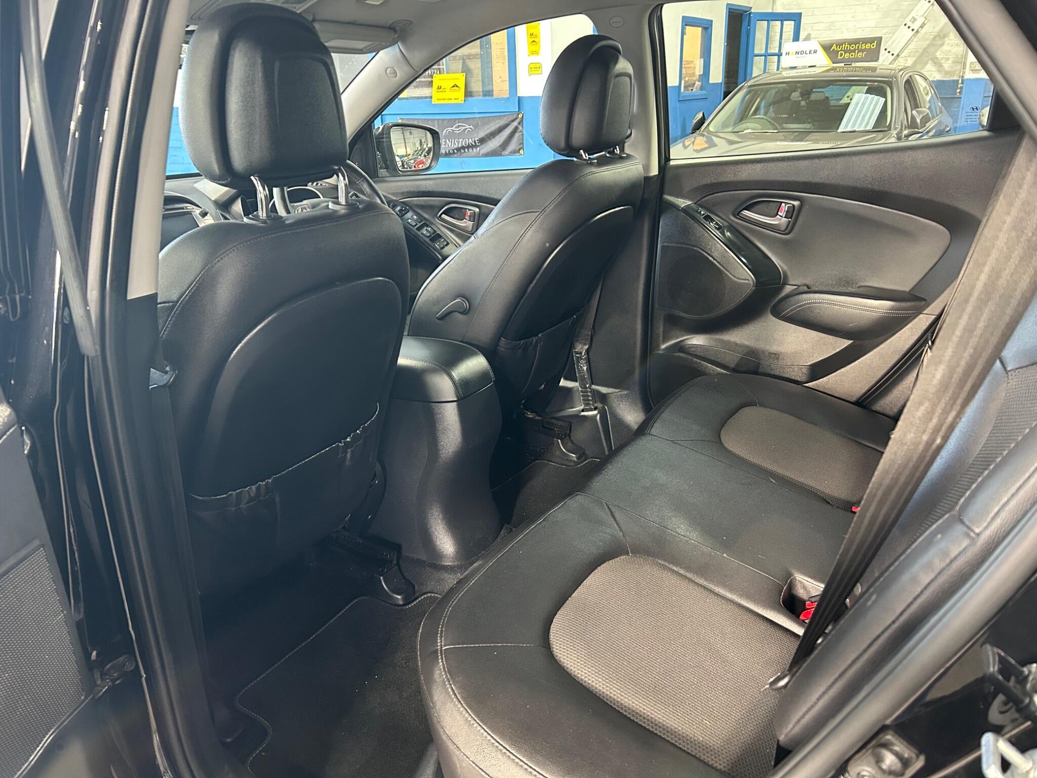 Hyundai ix35 - Image 22