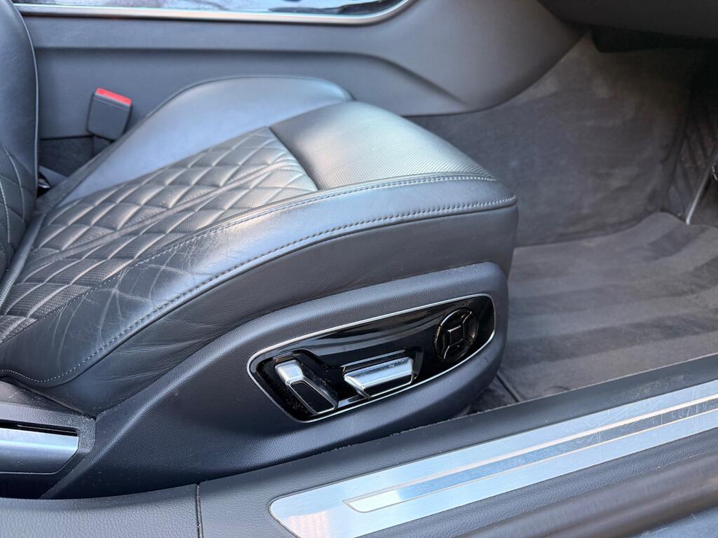 Audi A8 - Image 43