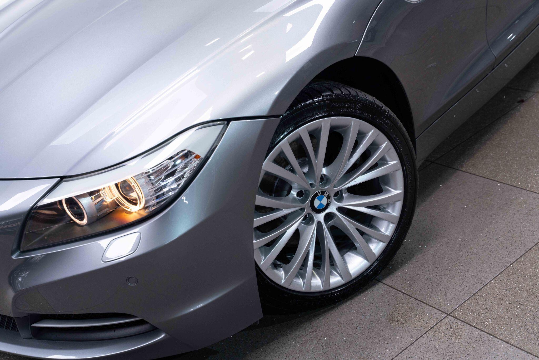 BMW Z4 - Image 19