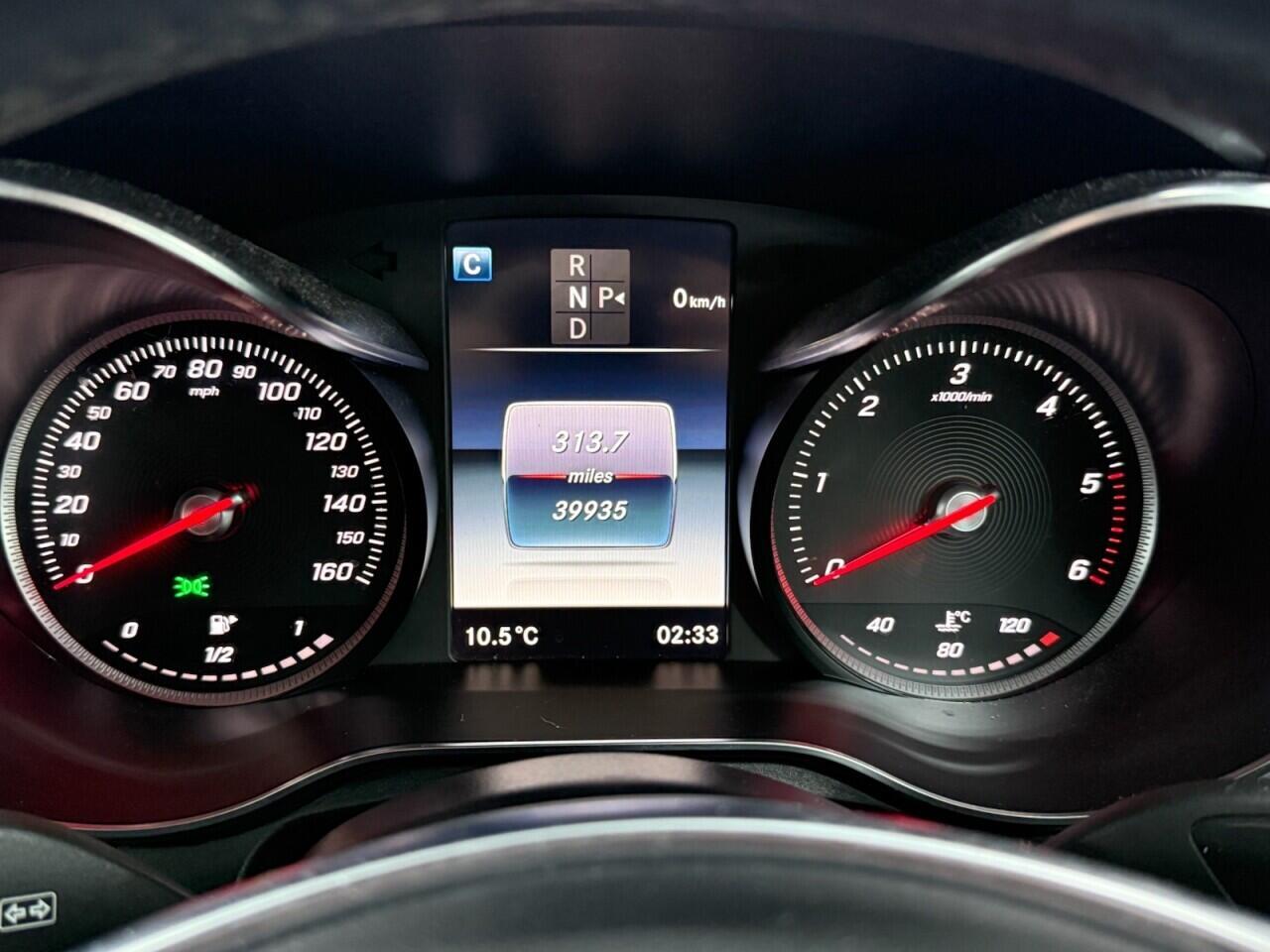 Mercedes GLC - Image 20