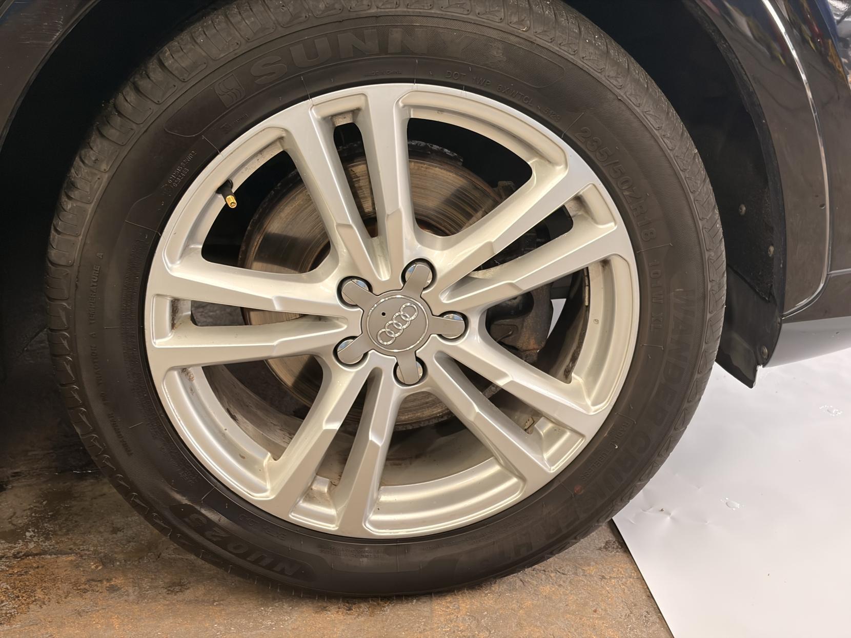 Audi Q3 - Image 19
