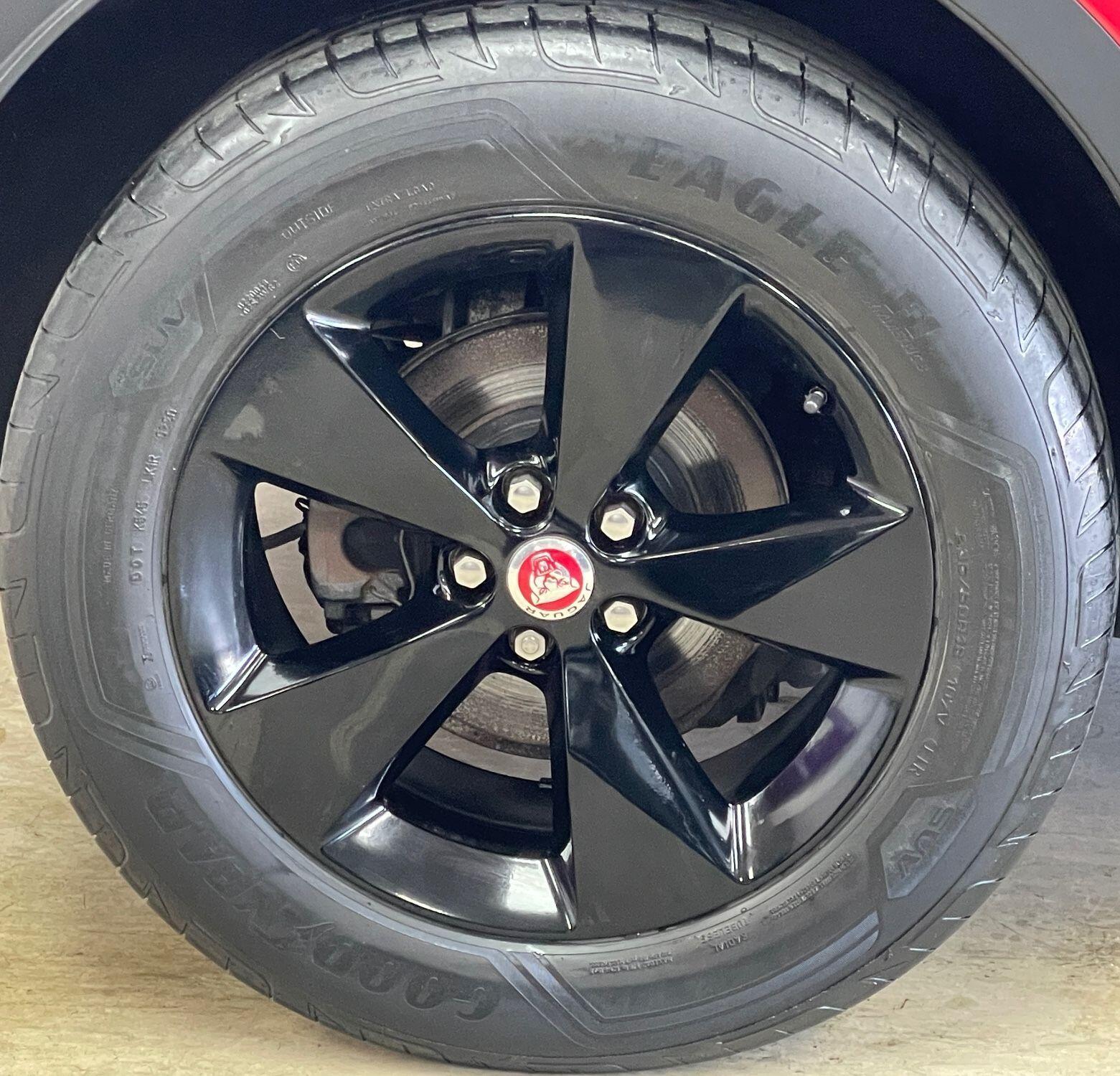 Jaguar E-Pace - Image 14