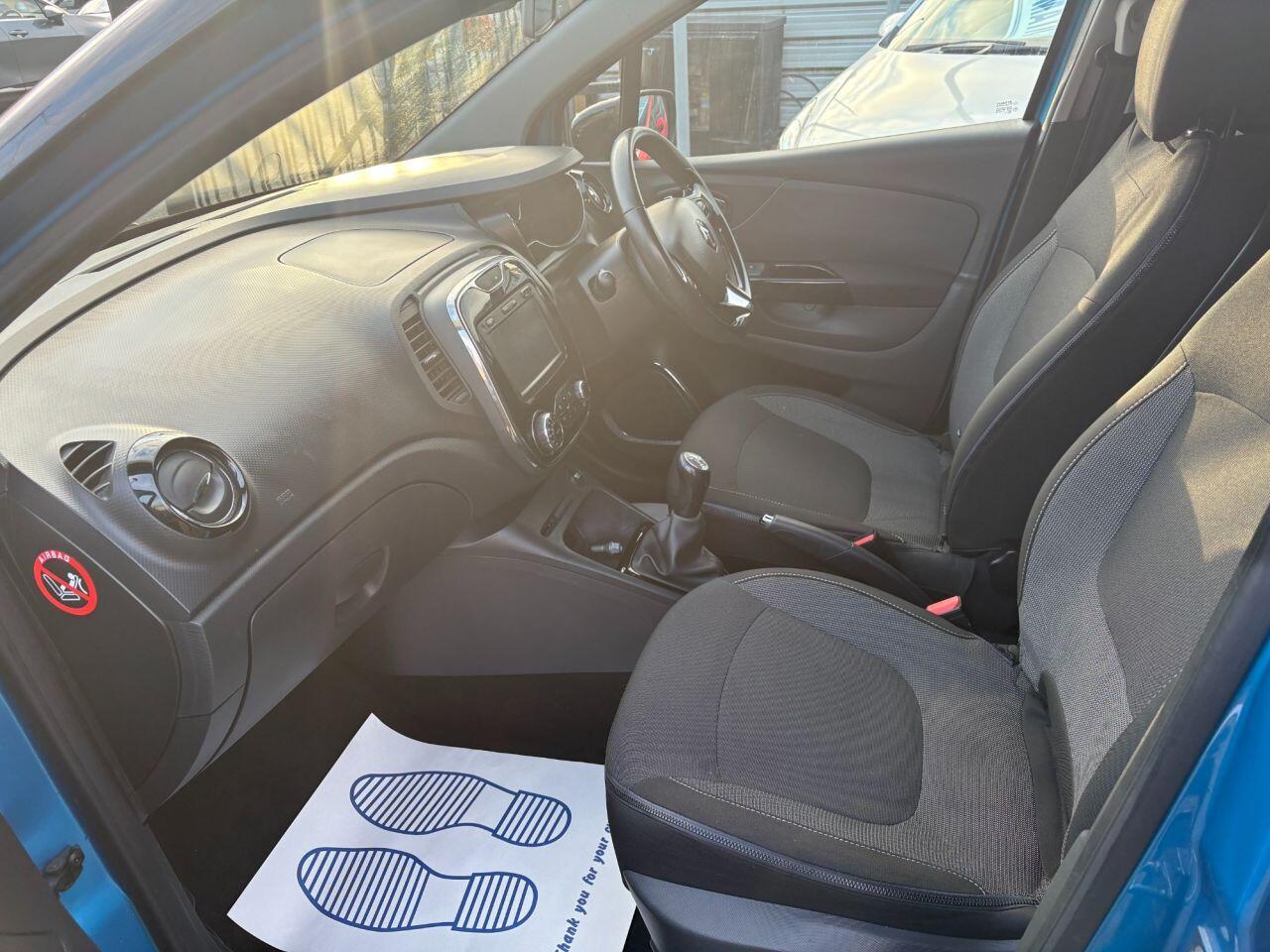 Renault Captur - Image 12