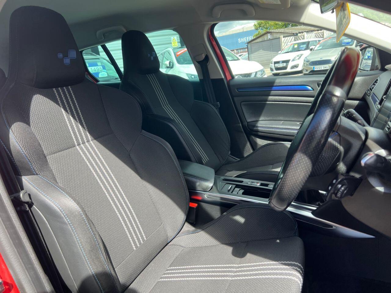 Renault Megane - Image 16