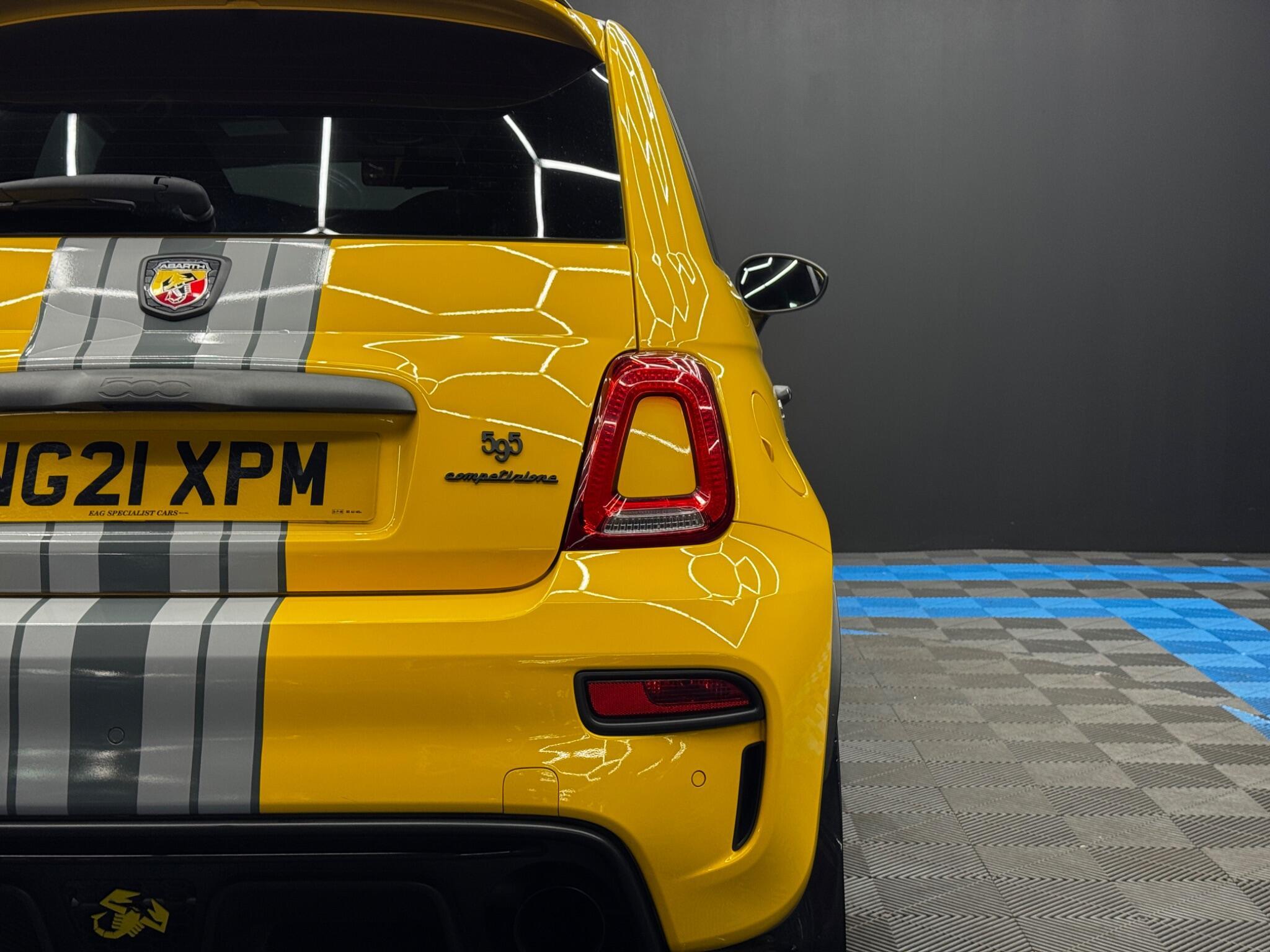 Abarth 595 - Image 38