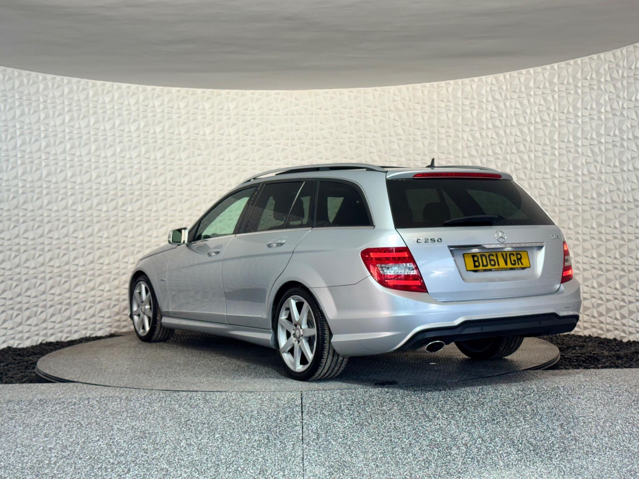 Mercedes C Class - Image 13