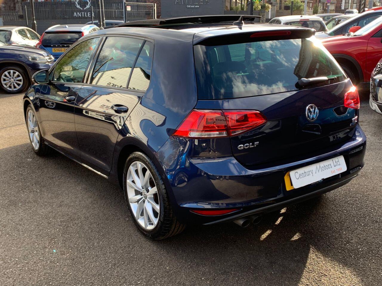 Volkswagen Golf - Image 7