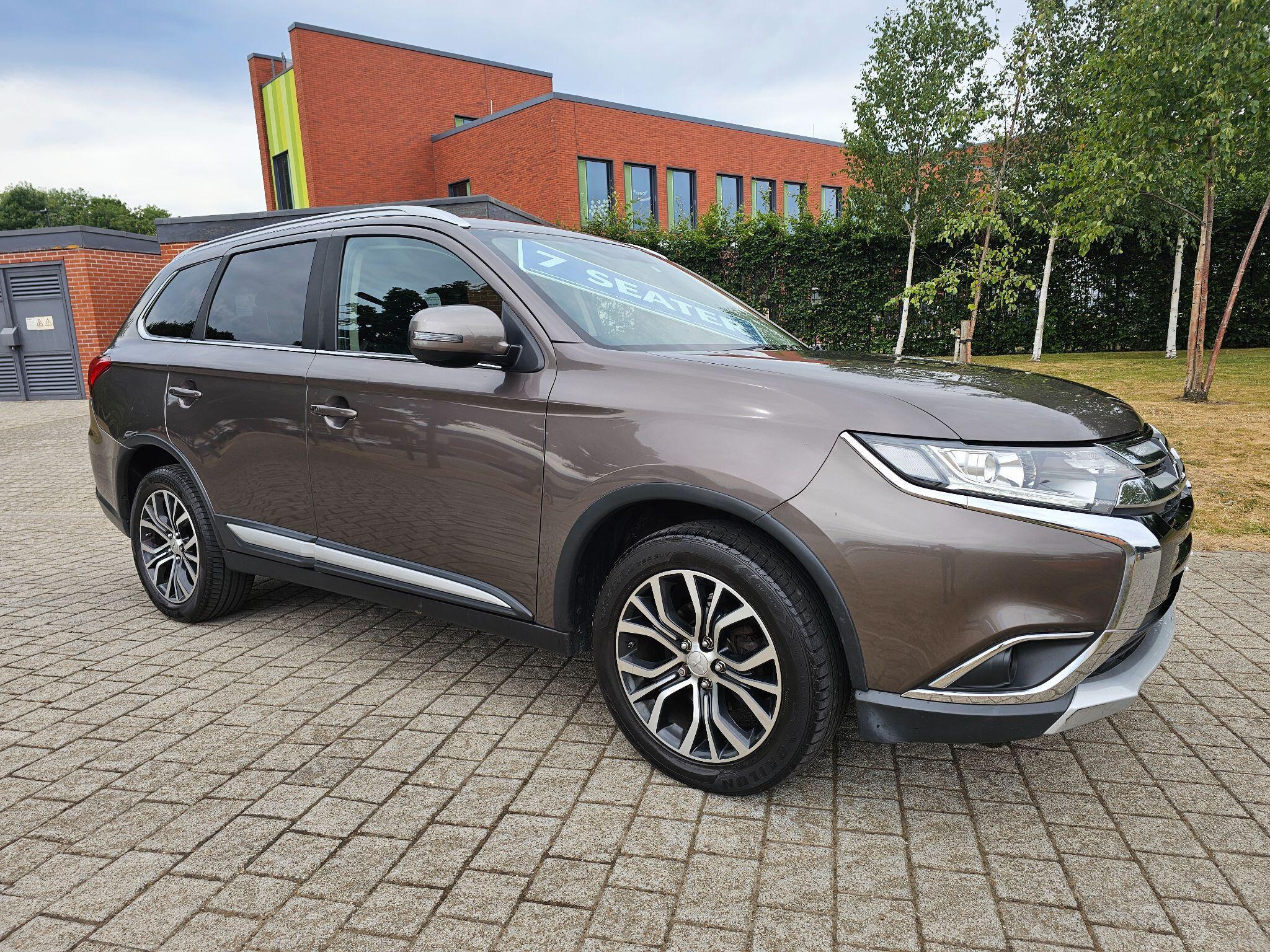 Mitsubishi Outlander - Image 10