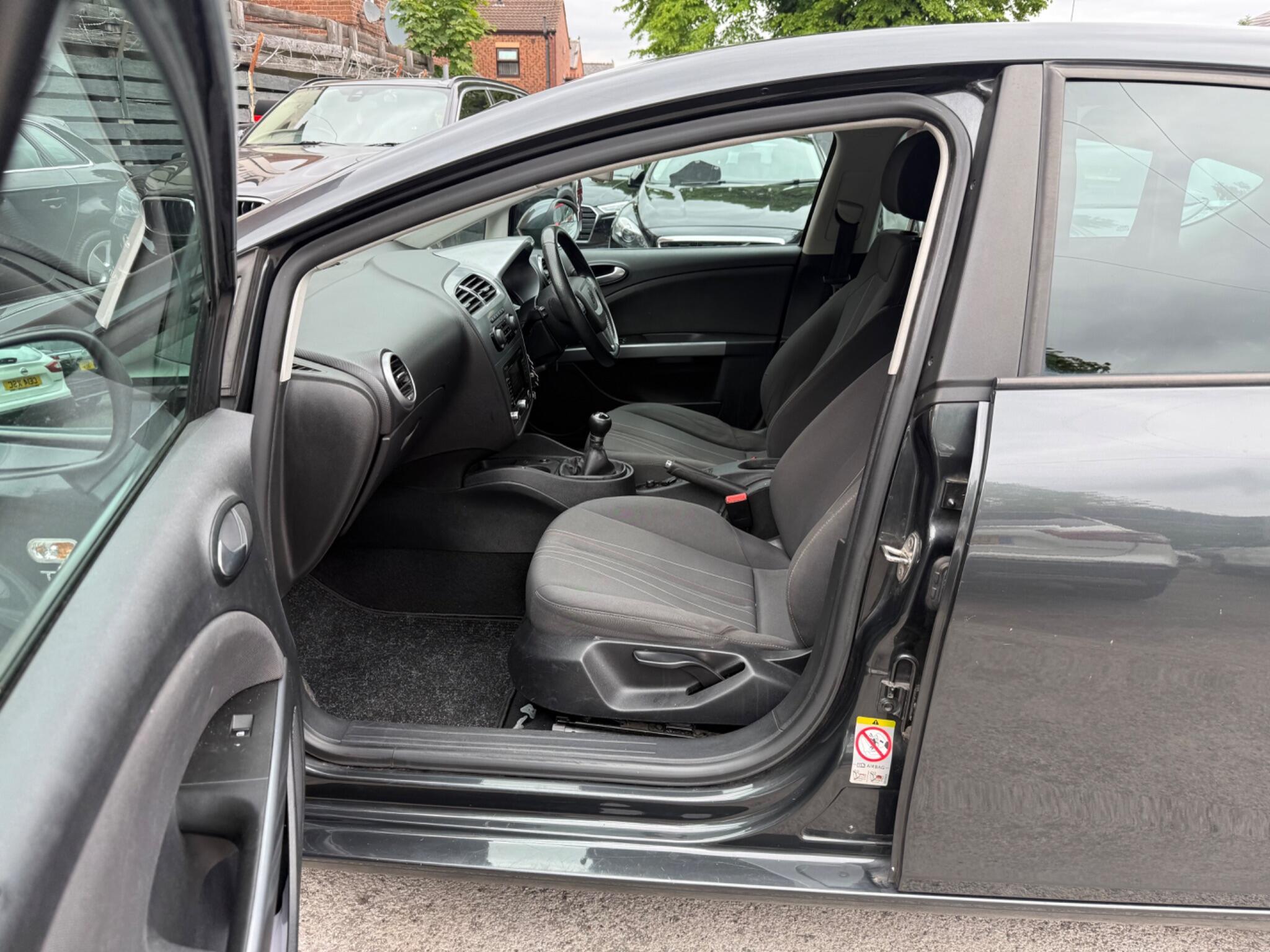 SEAT Leon - Image 22