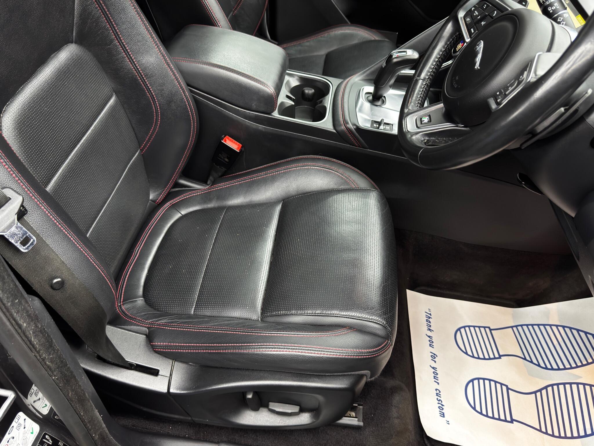 Jaguar E-Pace - Image 13