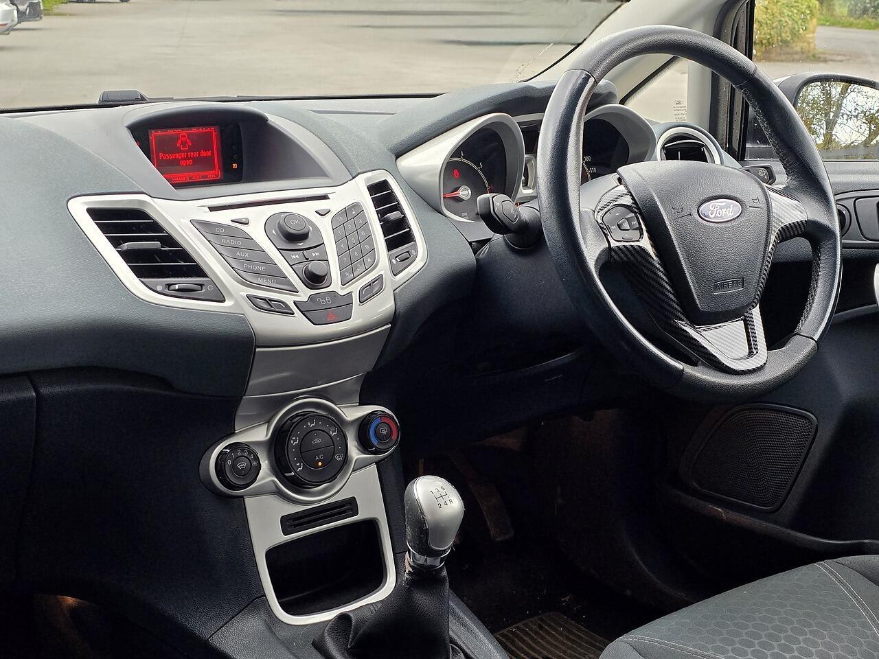 Ford Fiesta - Image 2