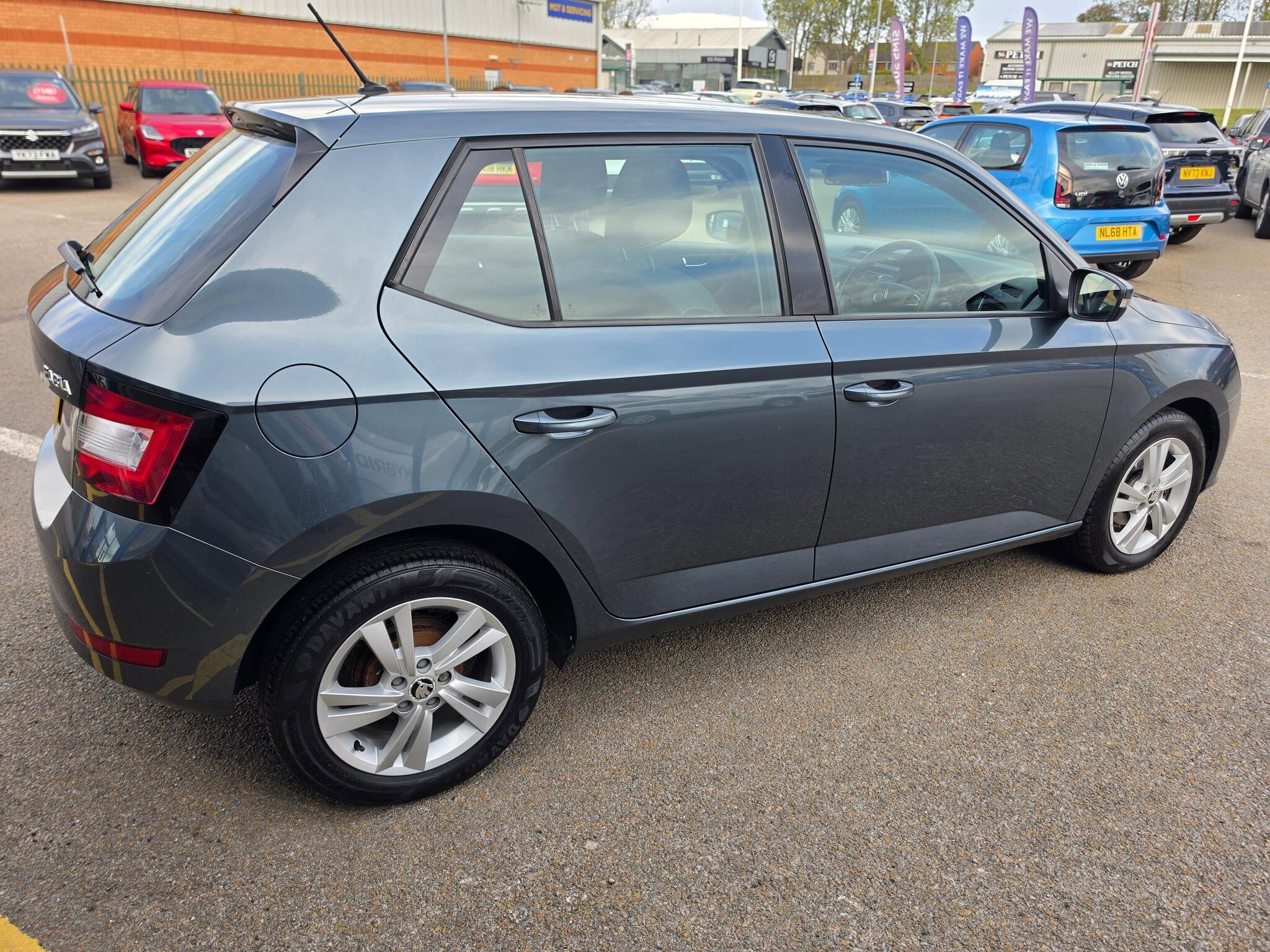 Skoda Fabia - Image 12