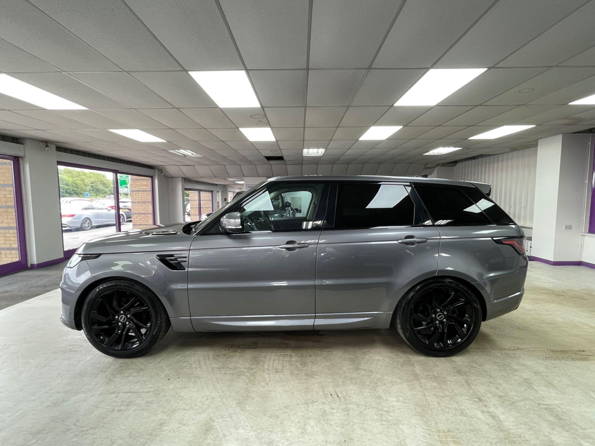 Land Rover RANGE ROVER SPORT - Image 13
