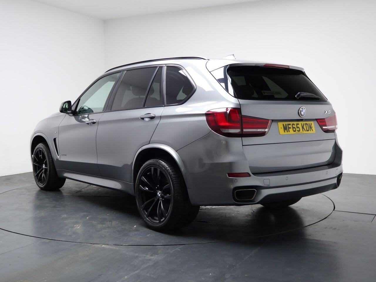 BMW X5 - Image 9