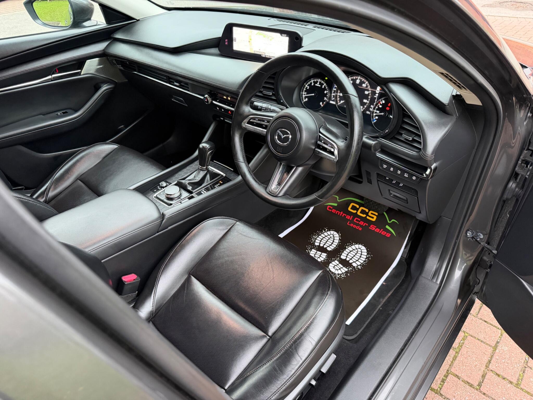 Mazda MAZDA3 - Image 24