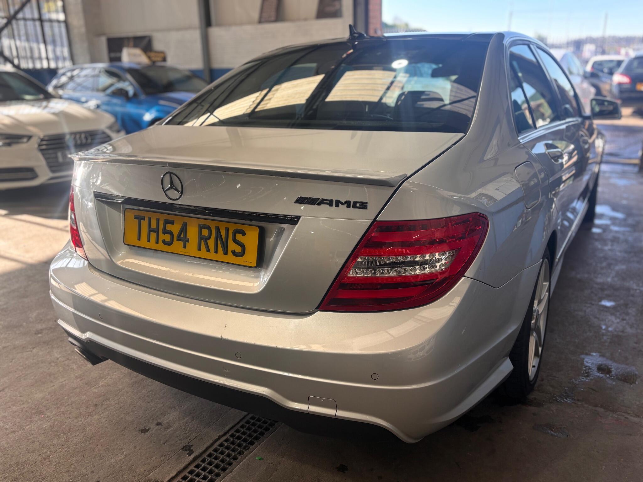 Mercedes C Class - Image 30