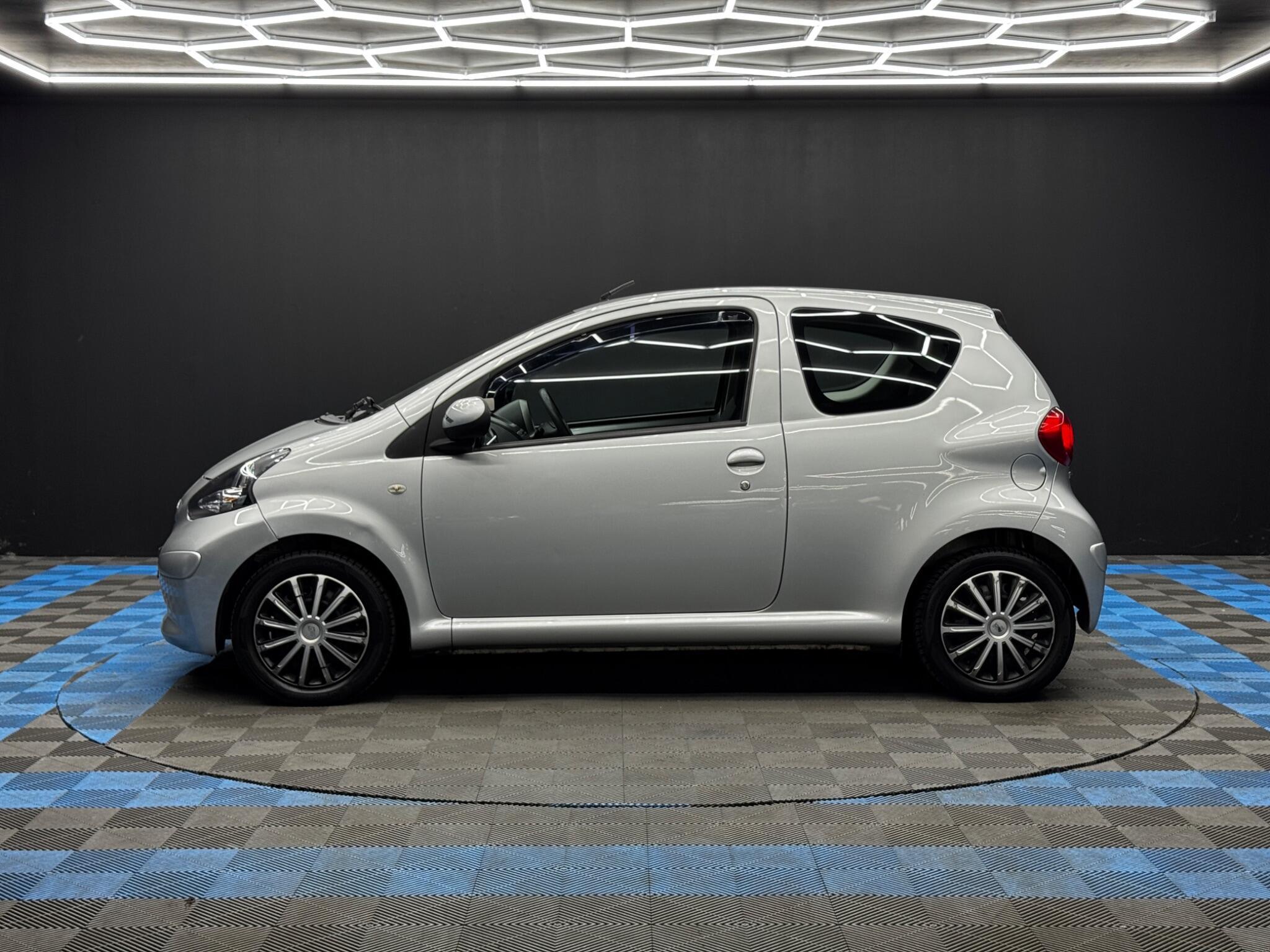 Toyota Aygo - Image 8