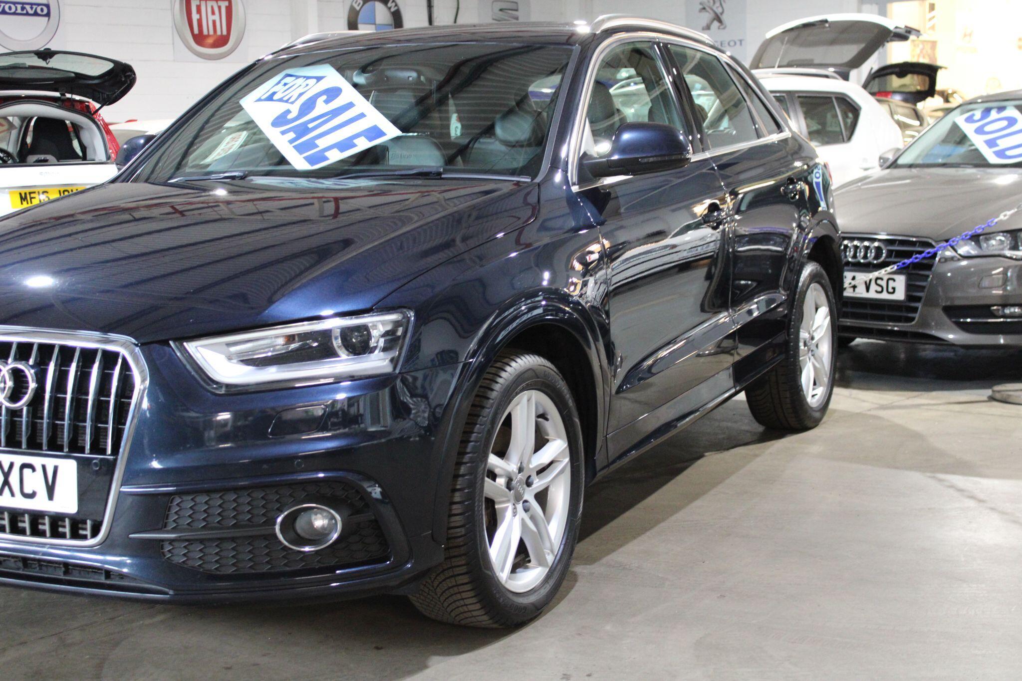 Audi Q3 - Image 8