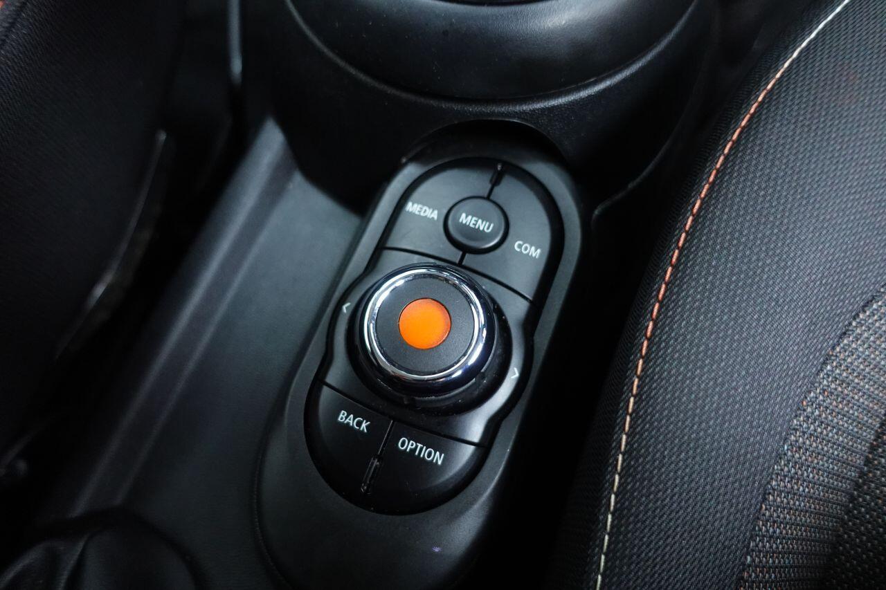 MINI Hatch - Image 14