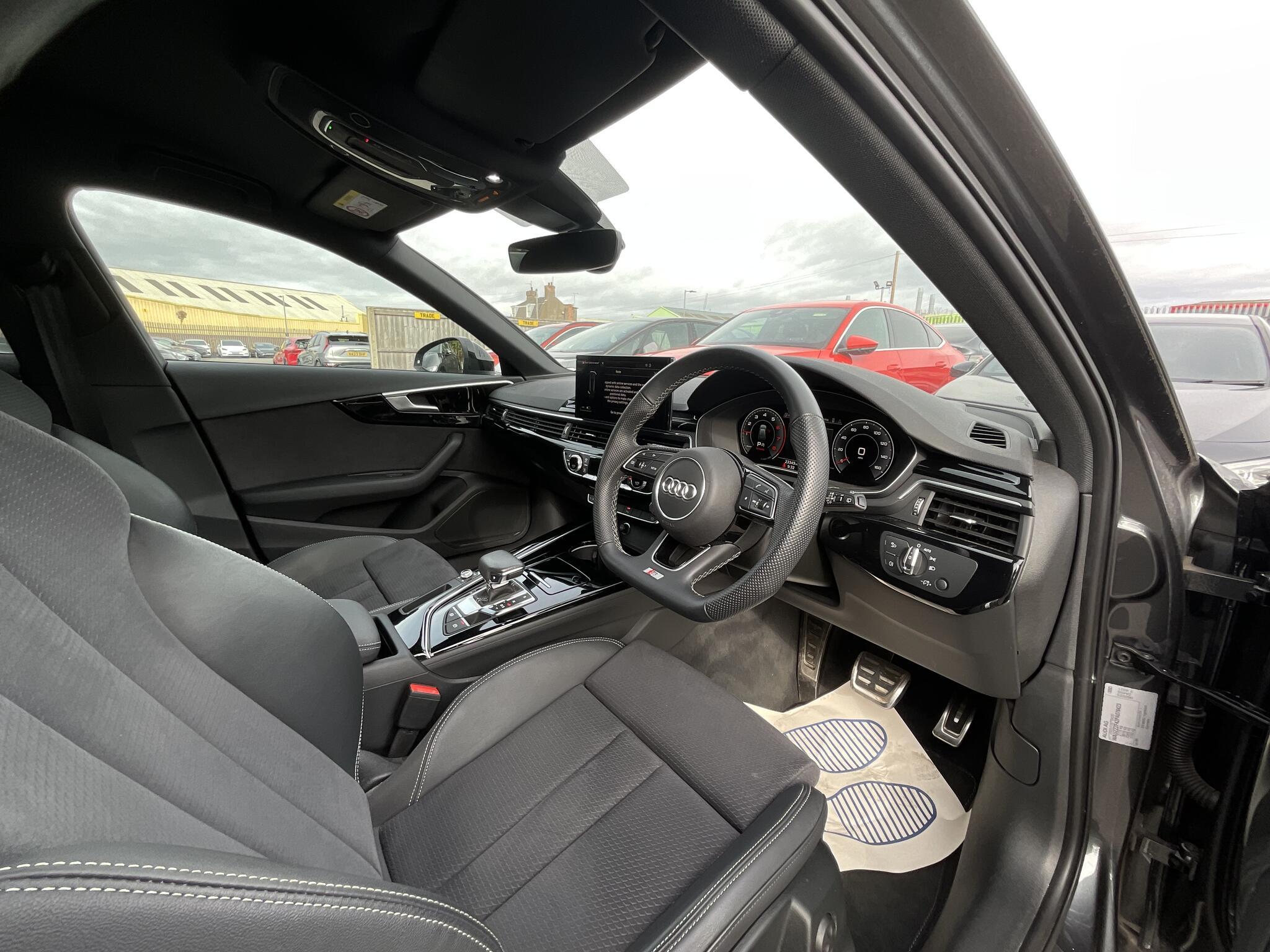 Audi A4 - Image 7