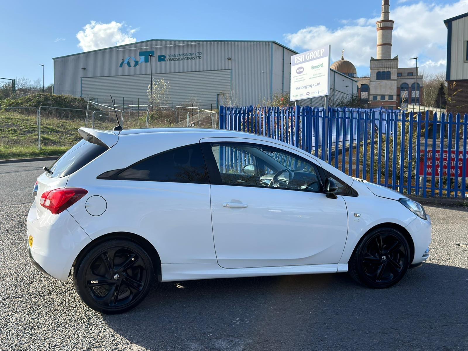Vauxhall Corsa - Image 13