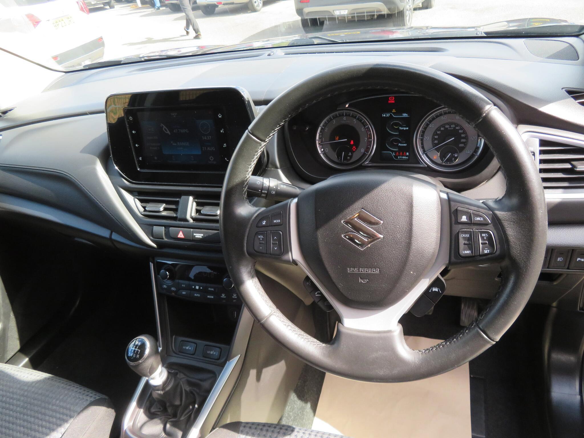Suzuki S-Cross - Image 13