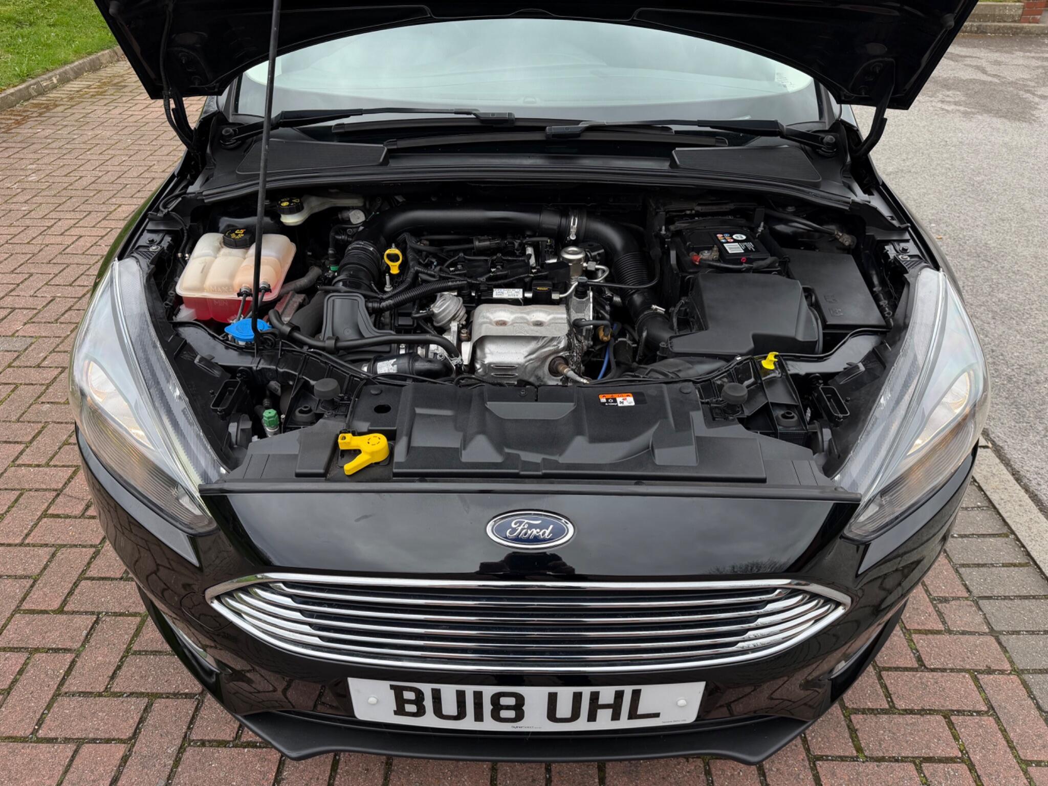 Ford Focus - Image 24