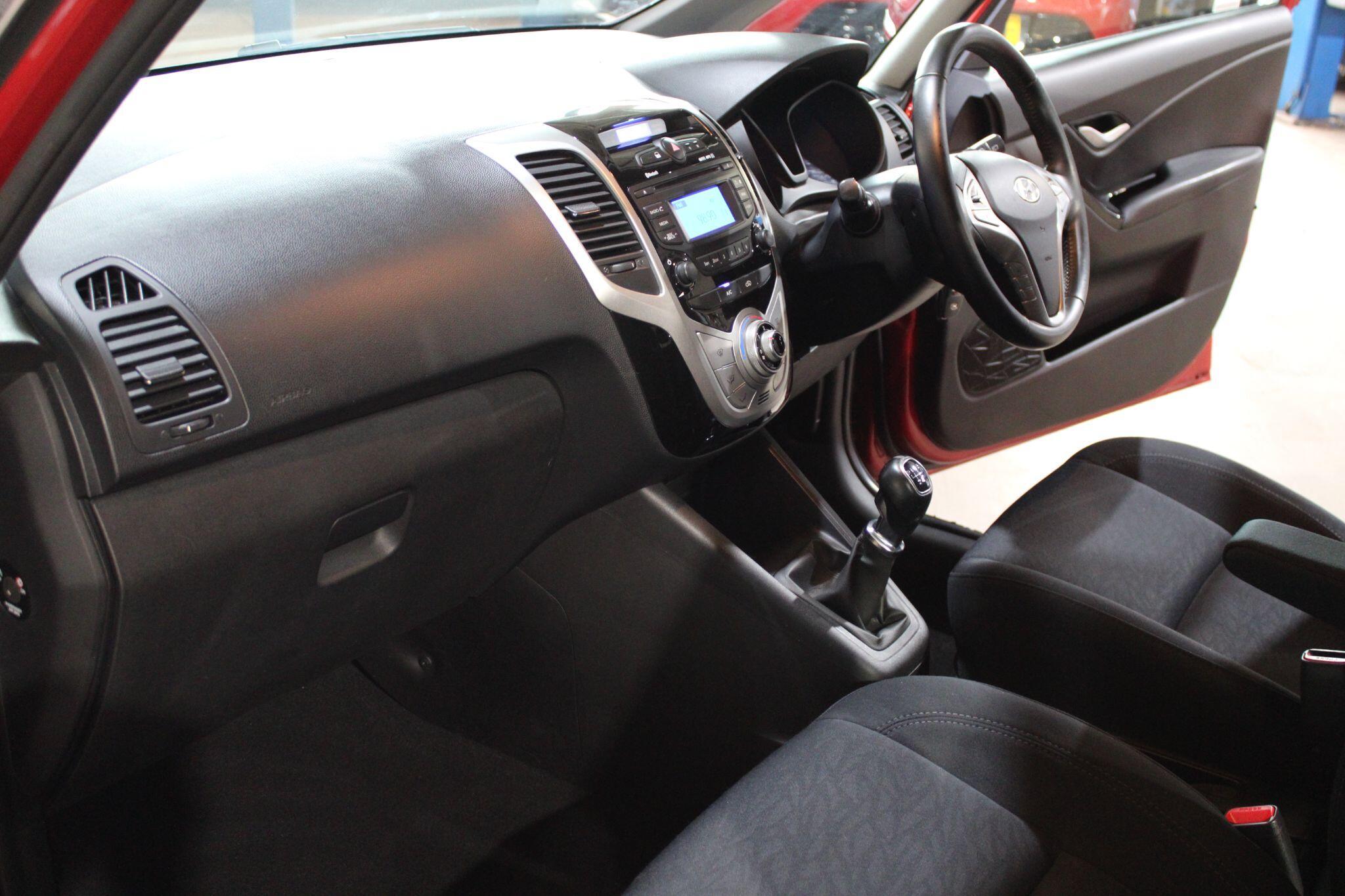 Hyundai ix20 - Image 21