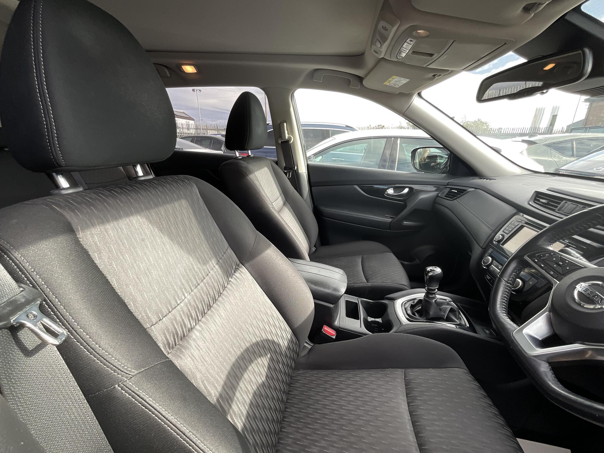Nissan X-Trail - Image 8