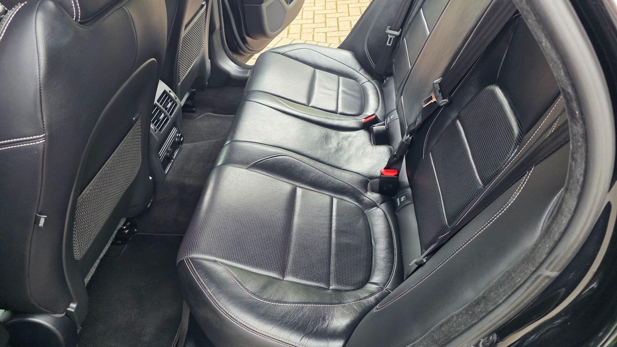 Jaguar XF - Image 43