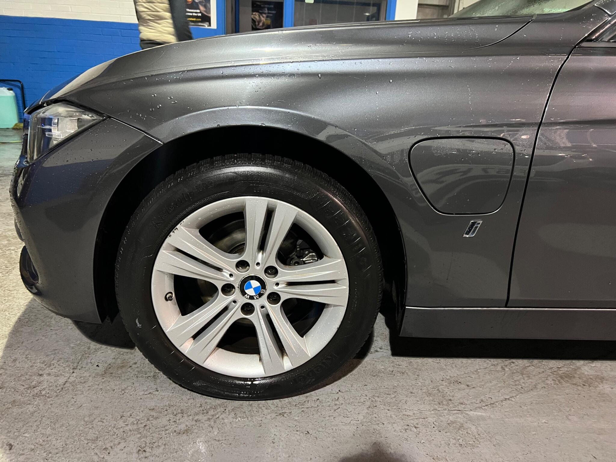 BMW 3 Series - Image 20