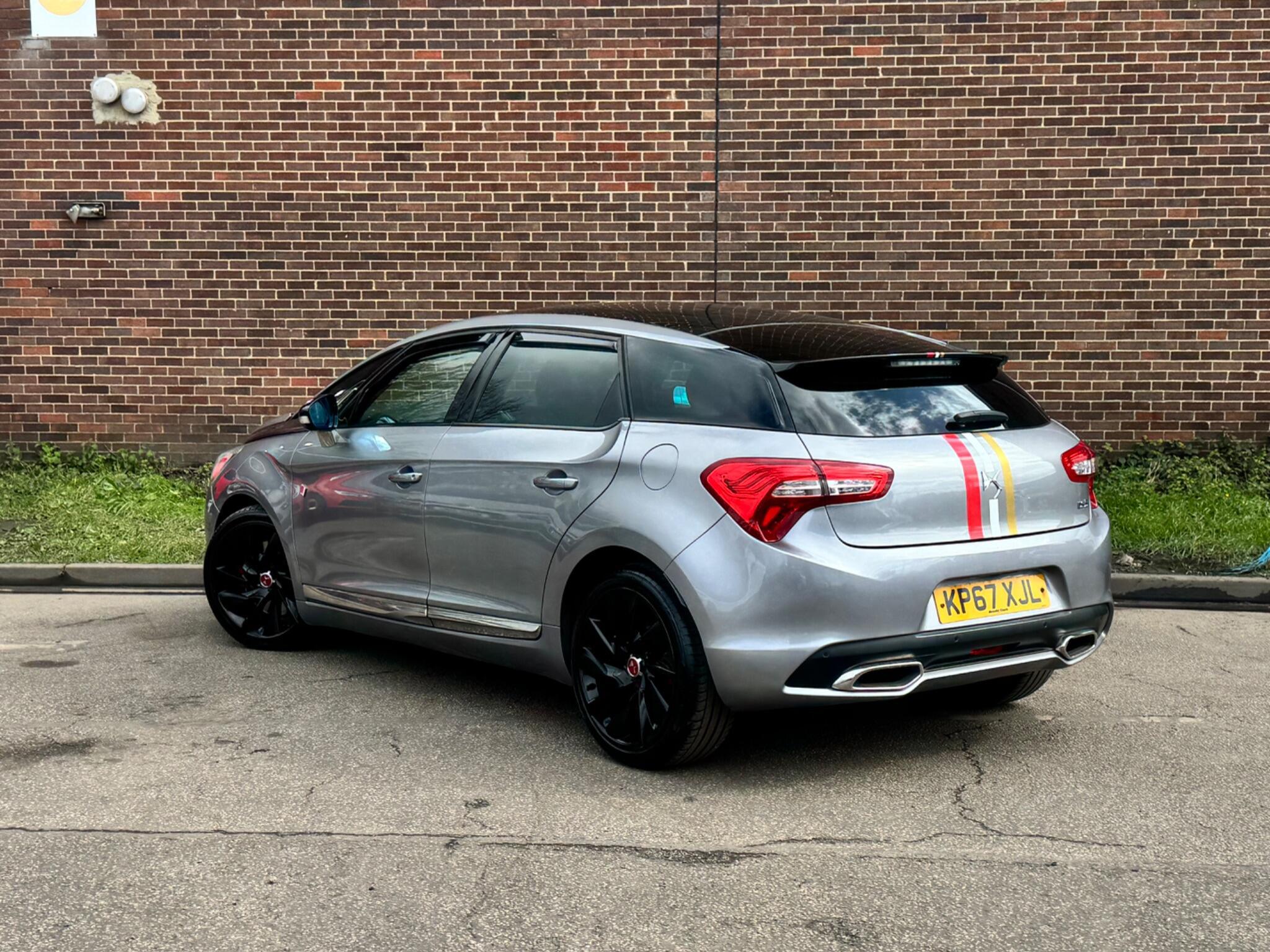 DS AUTOMOBILES DS 5 - Image 4